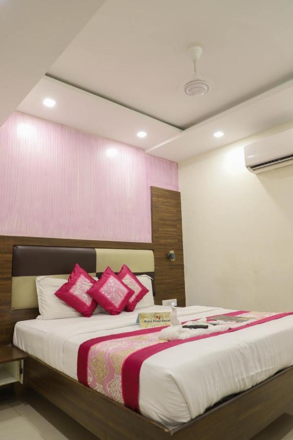 Hotel Plaza Executive - Near Bkc Mumbai Eksteriør bilde